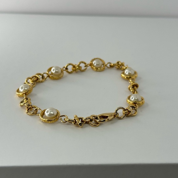 Gold and faux Pearl link Bracelet - Picture 3 of 7